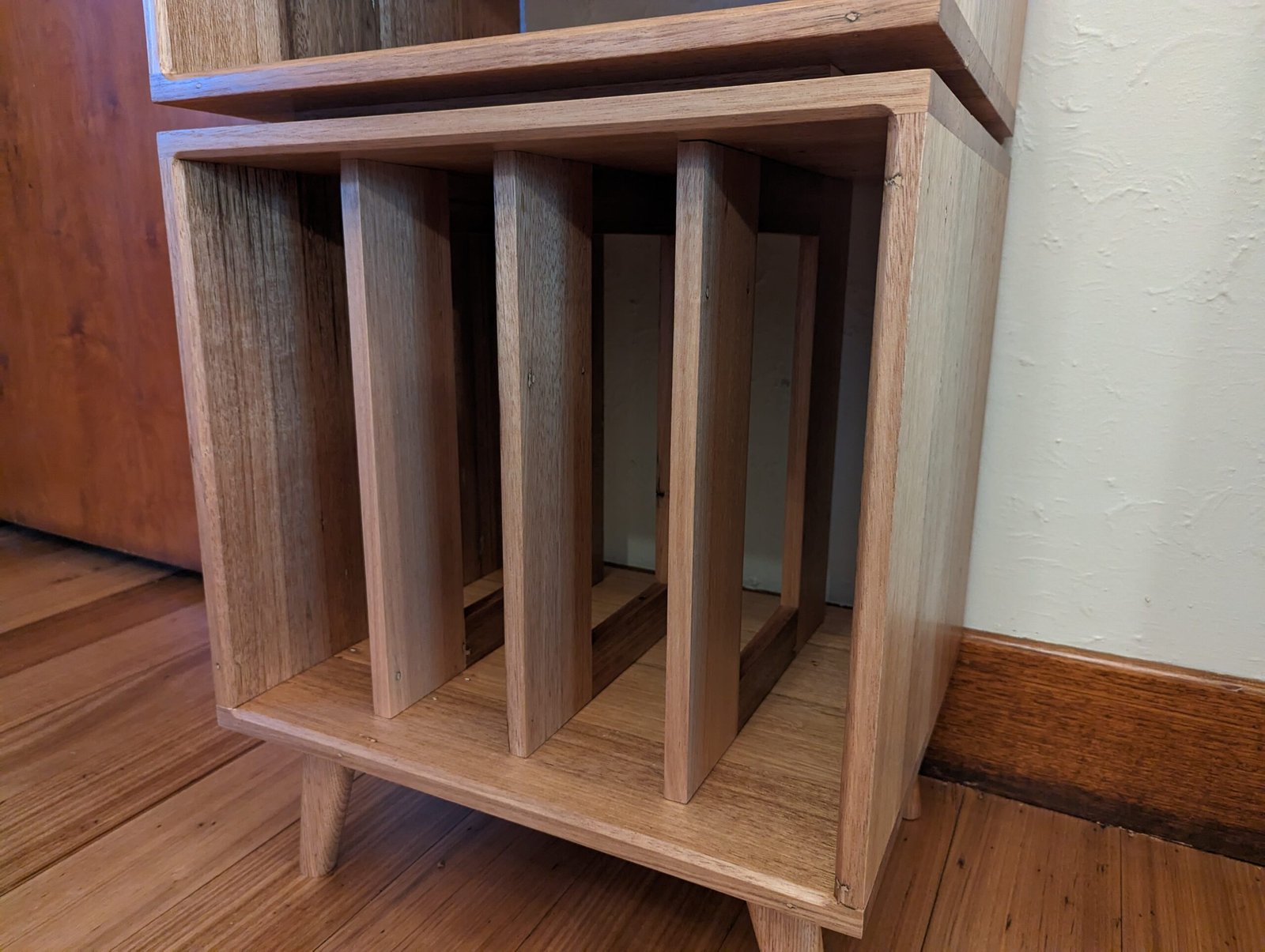 Charo Handmade Timber Record Console – Ca La Donna